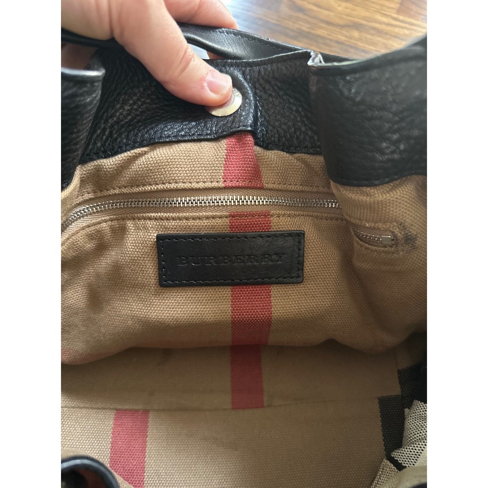 Burberry Maidstone Brit Grained Black Pebble Shoulder Bag - Picture 9 of 13
